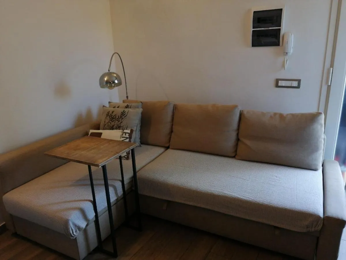 Welcome Migliarina La Spezia 0*,  Italia